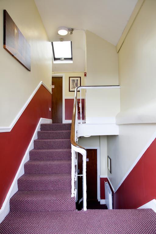 דבלין Inn On The Liffey Guesthouse מראה חיצוני תמונה
