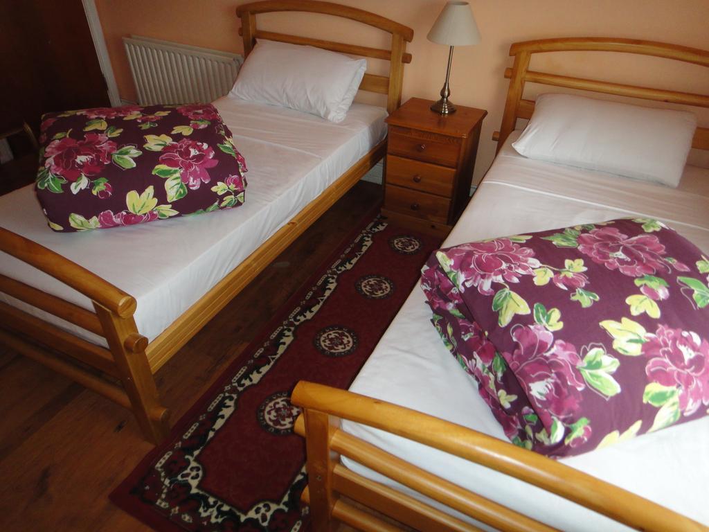 דבלין Inn On The Liffey Guesthouse חדר תמונה