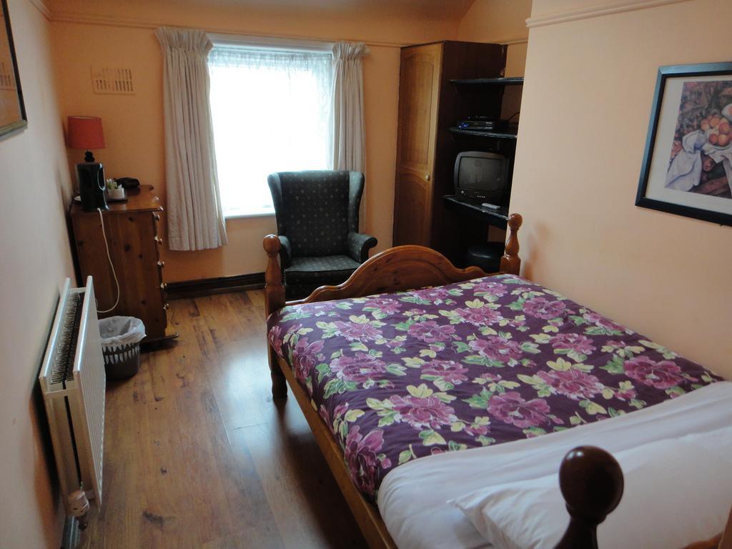 דבלין Inn On The Liffey Guesthouse חדר תמונה