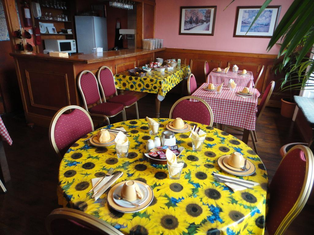 דבלין Inn On The Liffey Guesthouse מראה חיצוני תמונה