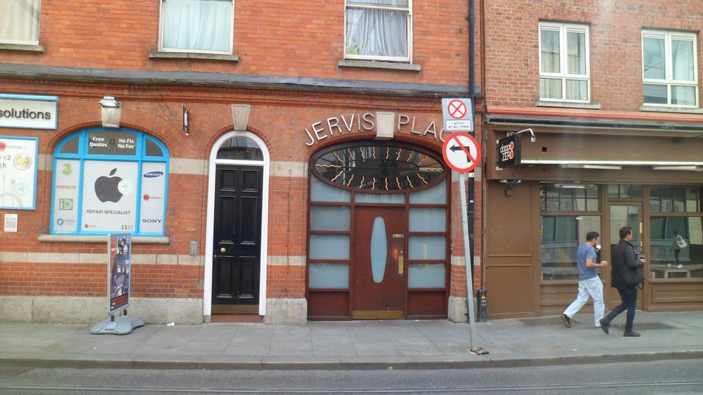 דבלין Inn On The Liffey Guesthouse מראה חיצוני תמונה