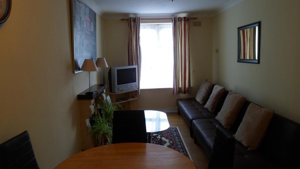 דבלין Inn On The Liffey Guesthouse מראה חיצוני תמונה