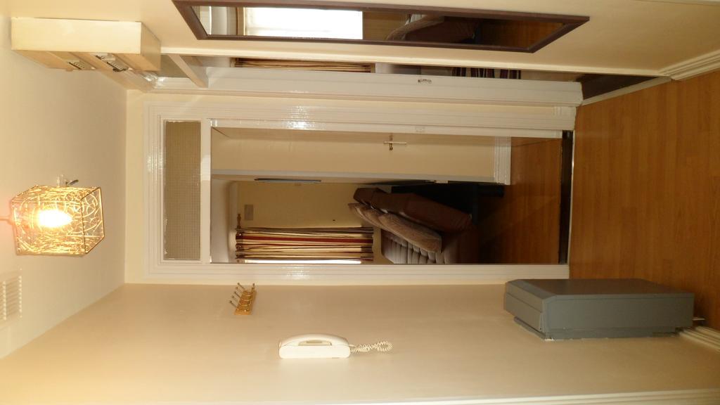 דבלין Inn On The Liffey Guesthouse מראה חיצוני תמונה